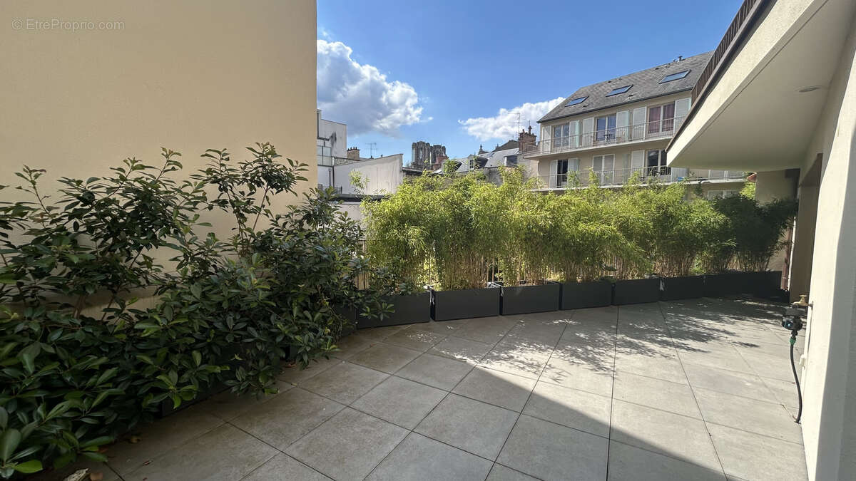 Place Godinot - photo 2