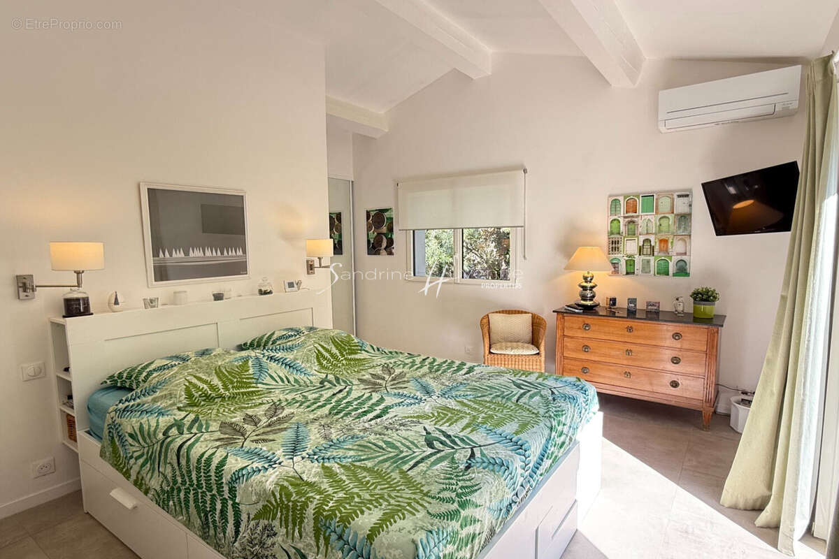 Maison à CAVALAIRE-SUR-MER