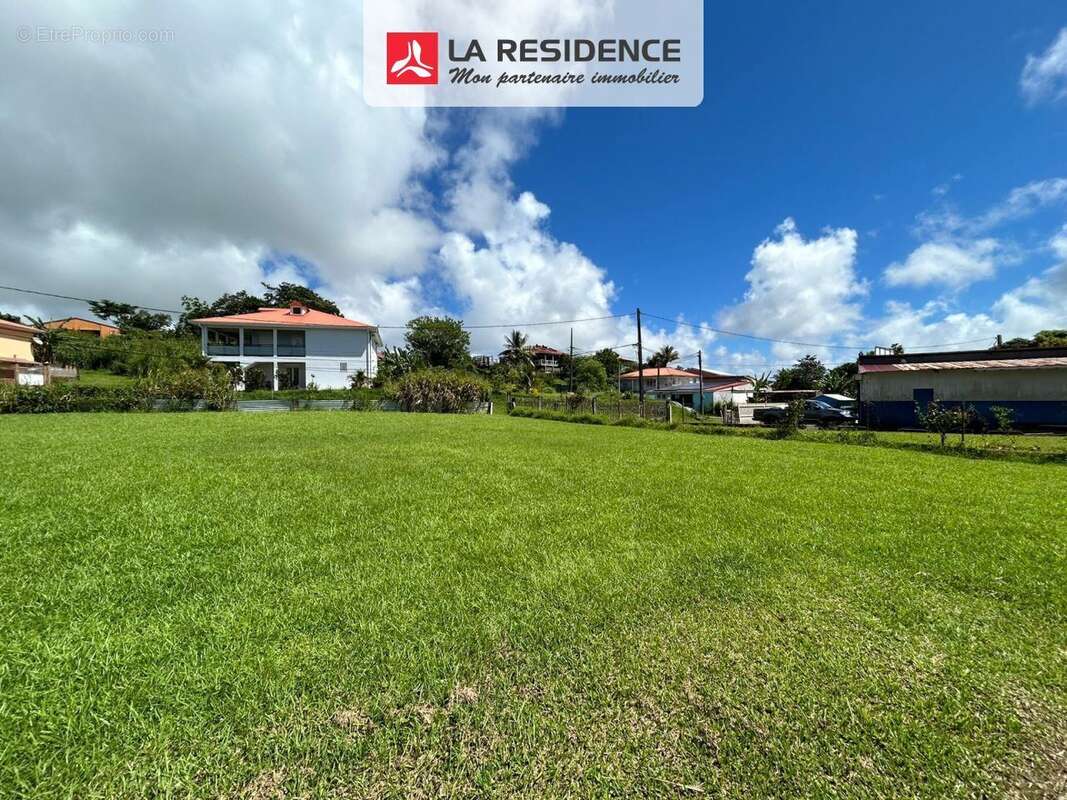 Terrain à LE MORNE-ROUGE