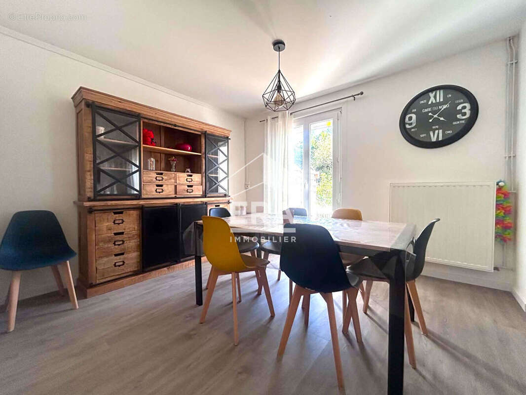 Maison semi mitoyenne 3 chambres jardin garage - photo 2