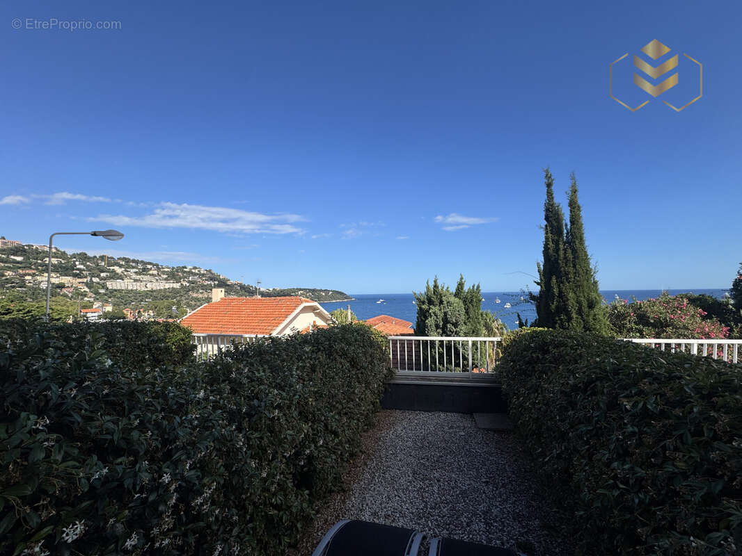 Appartement à ROQUEBRUNE-CAP-MARTIN