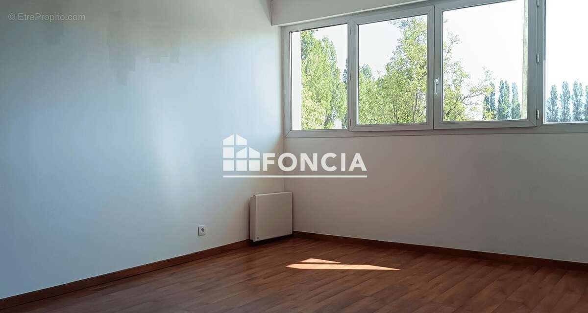 Appartement à PONTOISE