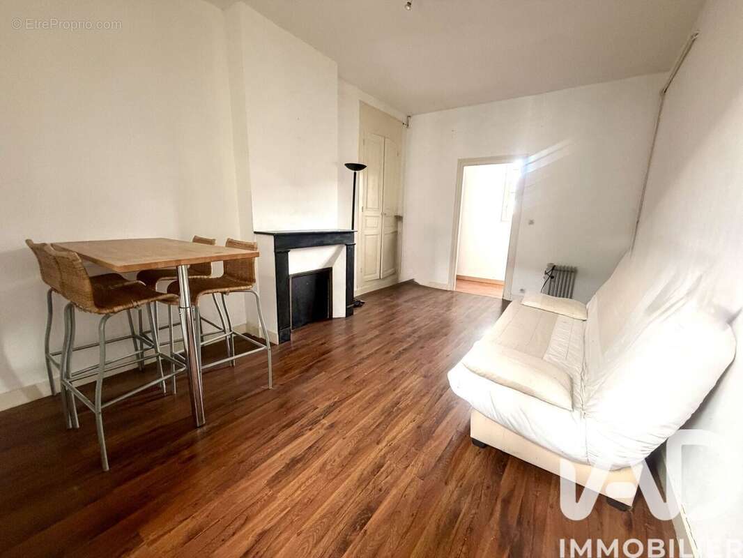 Appartement 44 m² à Sens  - photo 2
