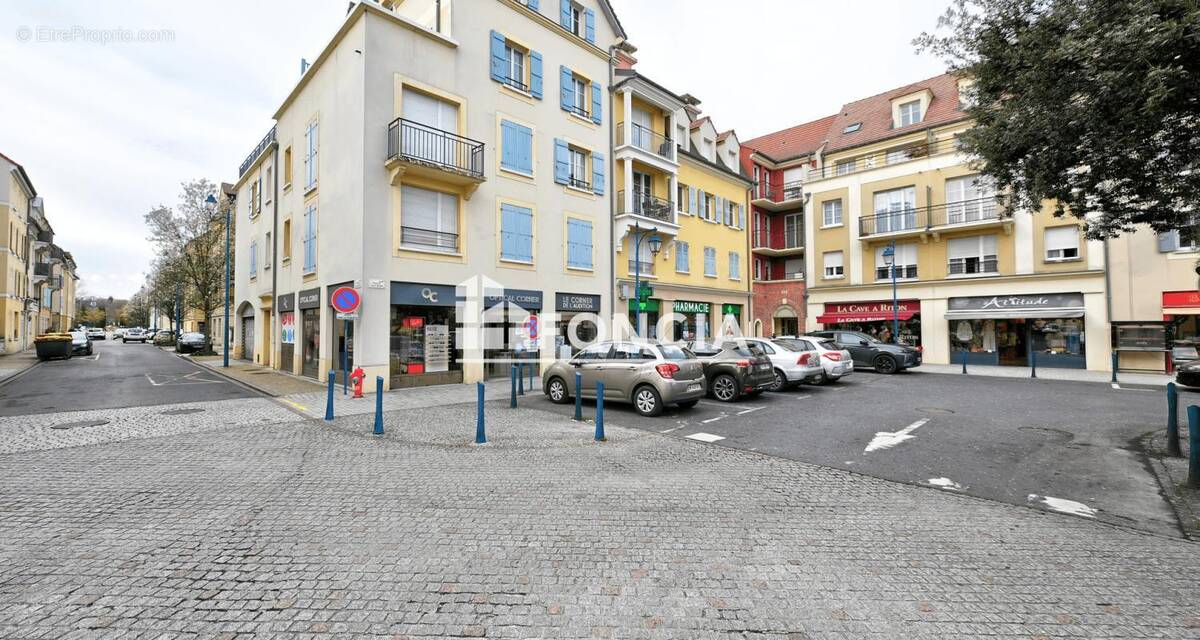 Appartement à VAUREAL