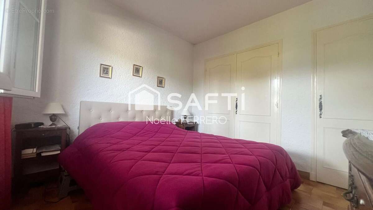 Photo 4 - Appartement à ROQUEBRUNE-SUR-ARGENS