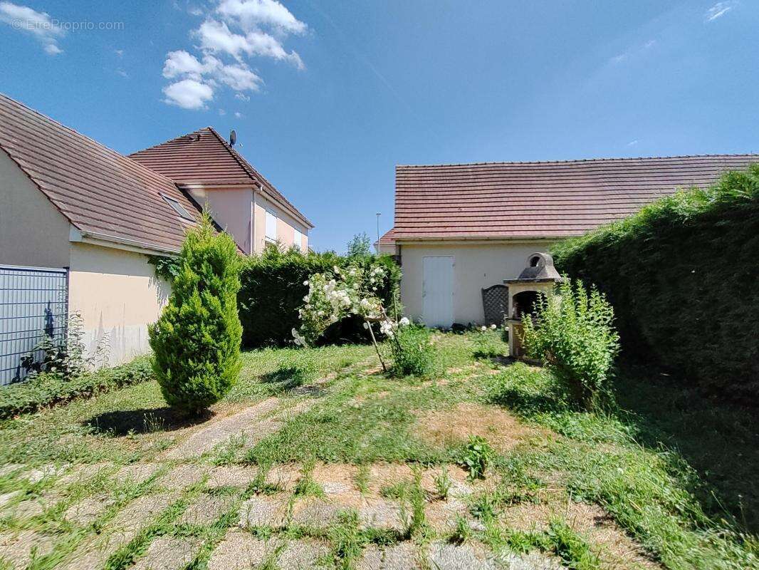 Maison T4 87m² - Crépy-en-Valois - 3693.1.25.25 - photo 2