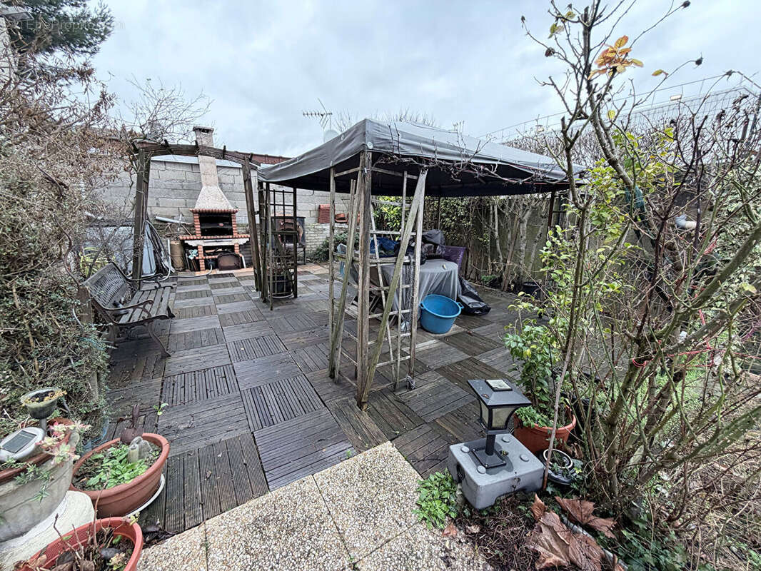 Maison à CHAMPIGNY-SUR-MARNE