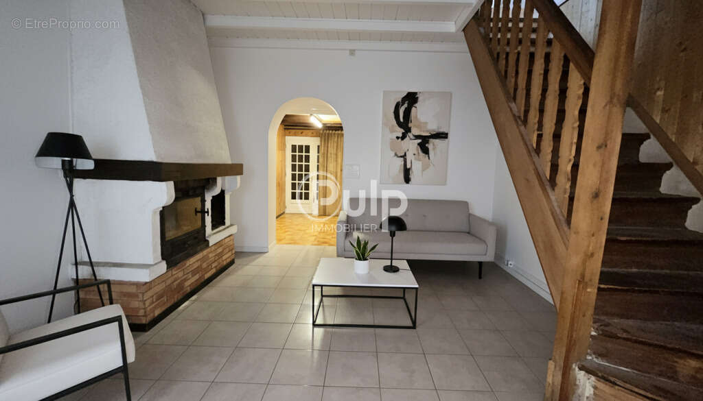 Maison à MONTIGNY-EN-GOHELLE