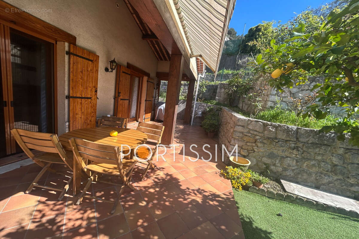 Maison à LA TRINITE