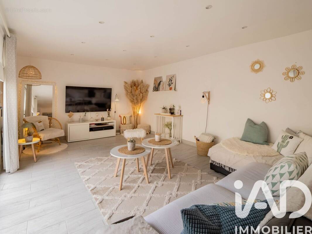 Photo 1 - Maison à VARREDDES