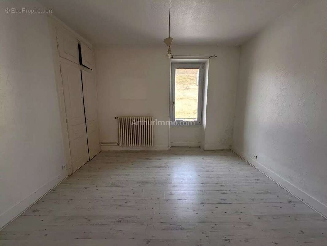 Appartement à ALBENS
