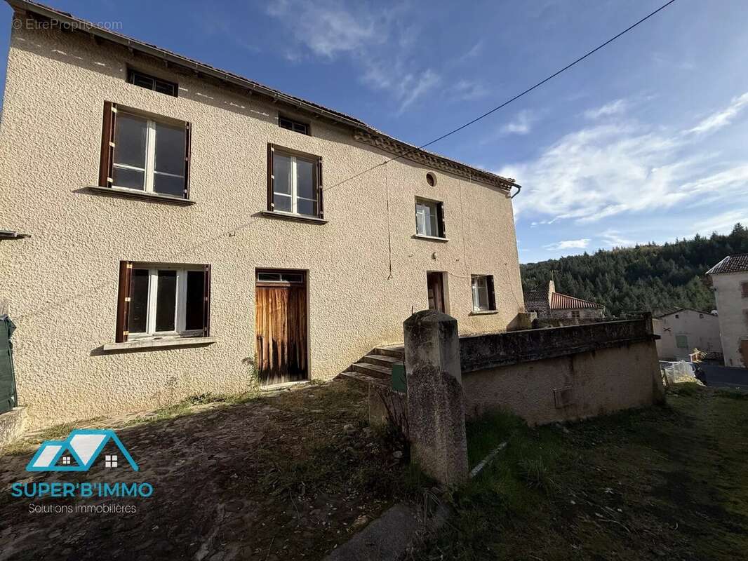 Maison à SAINT-JUST-PRES-BRIOUDE