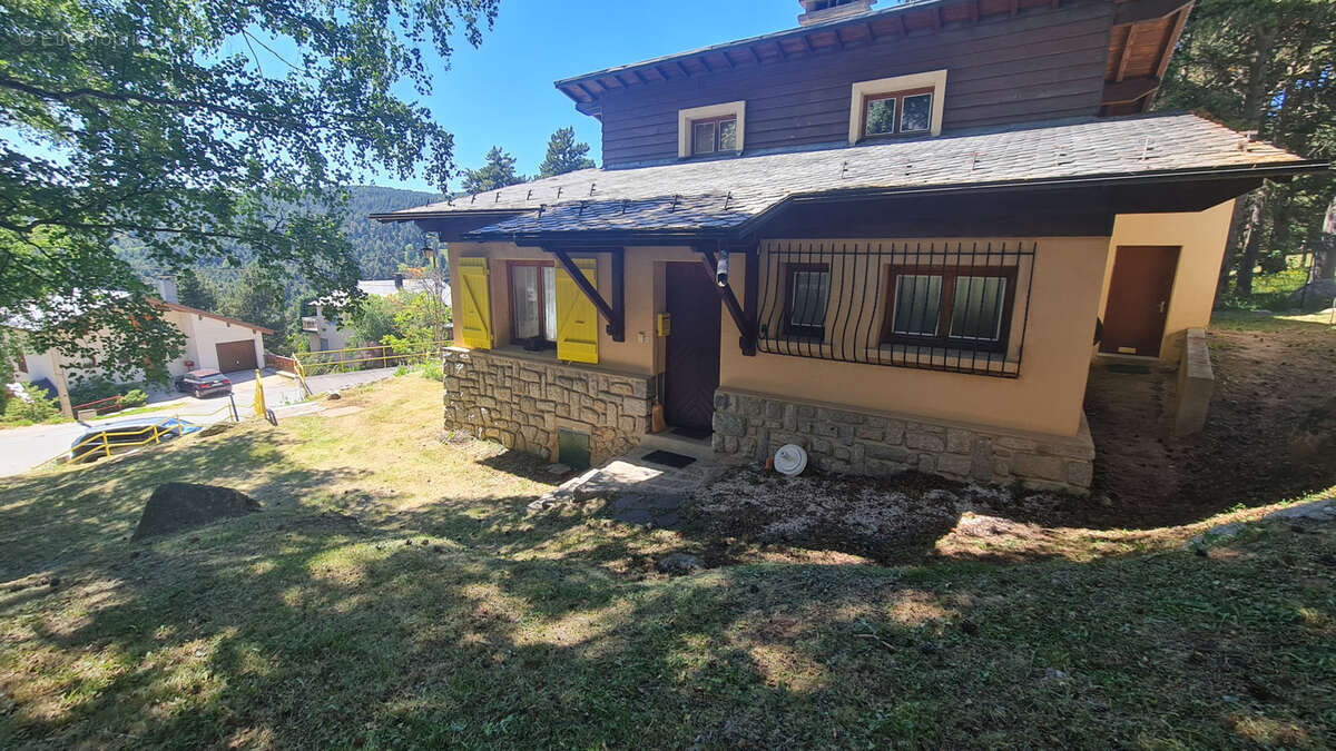 Maison à FONT-ROMEU-ODEILLO-VIA