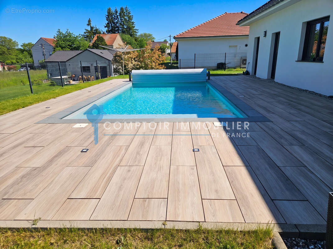 VILLA INDIVIDUELLE  terrasse piscine terrain clos. - photo 20