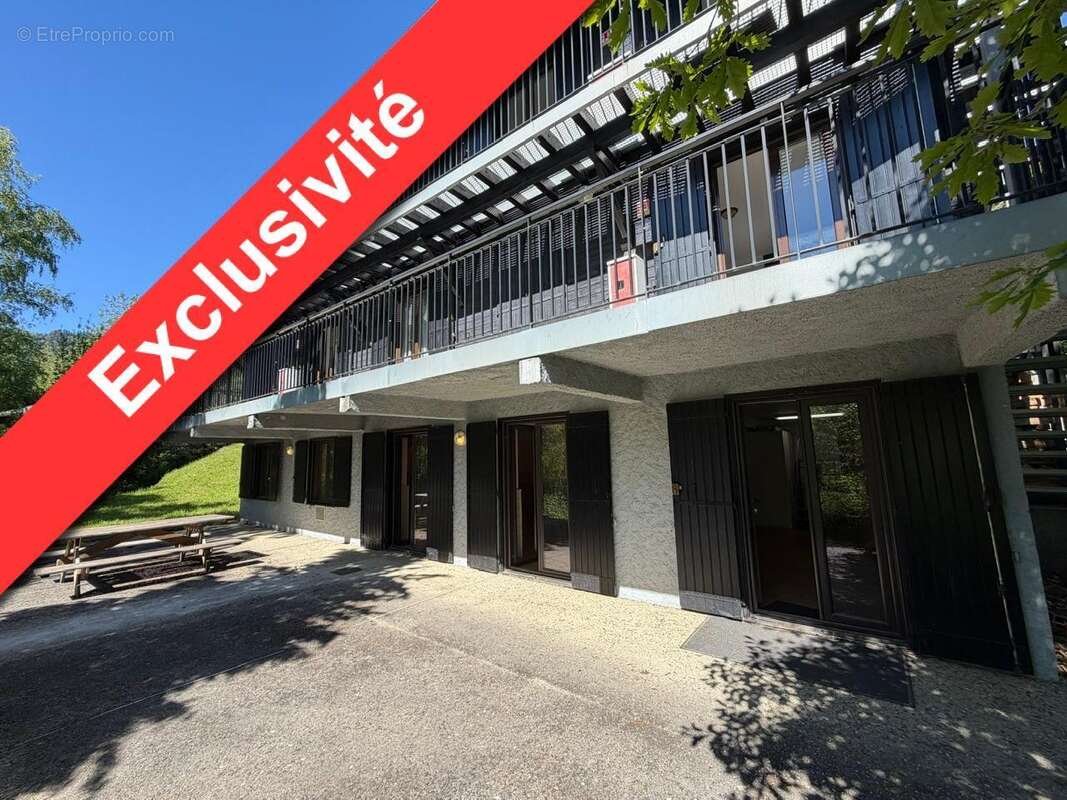   - Maison à AX-LES-THERMES