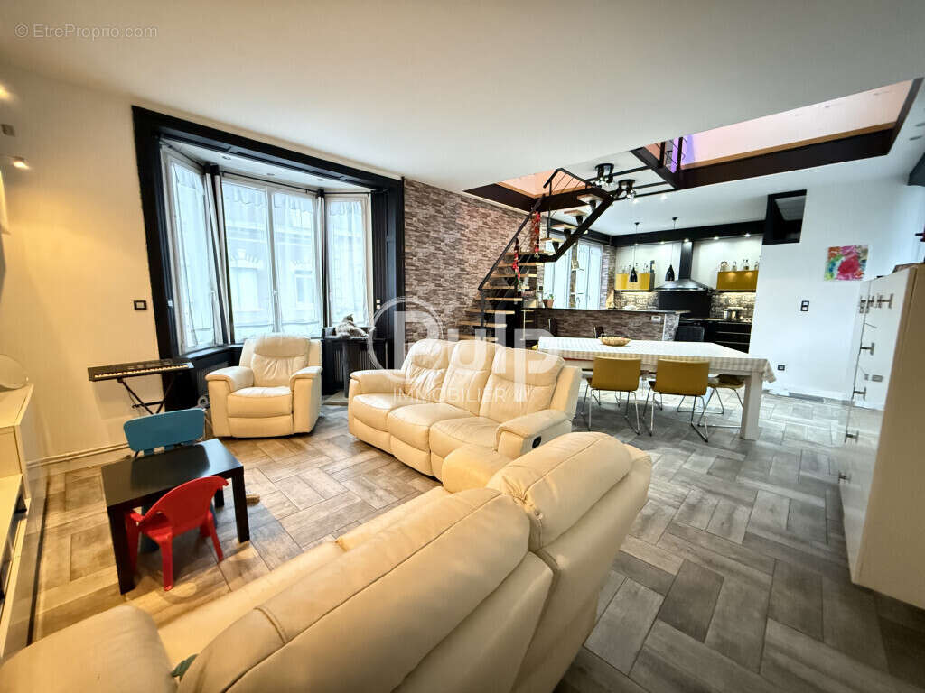 Maison à HENIN-BEAUMONT