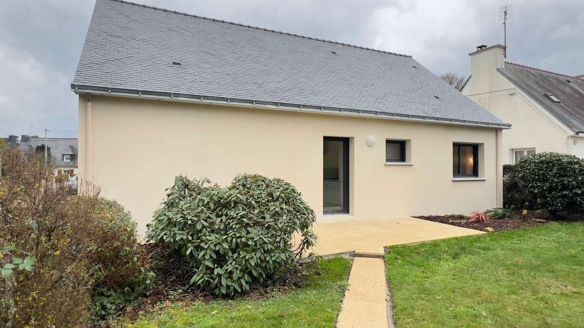 GOURIN (56) – Maison à vendre : 5 pièces, 122 m² habitables, garage, atelier, terrain de 815 m² - photo 14