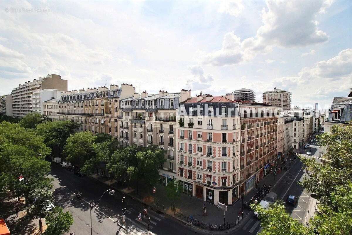 Appartement à PARIS-11E