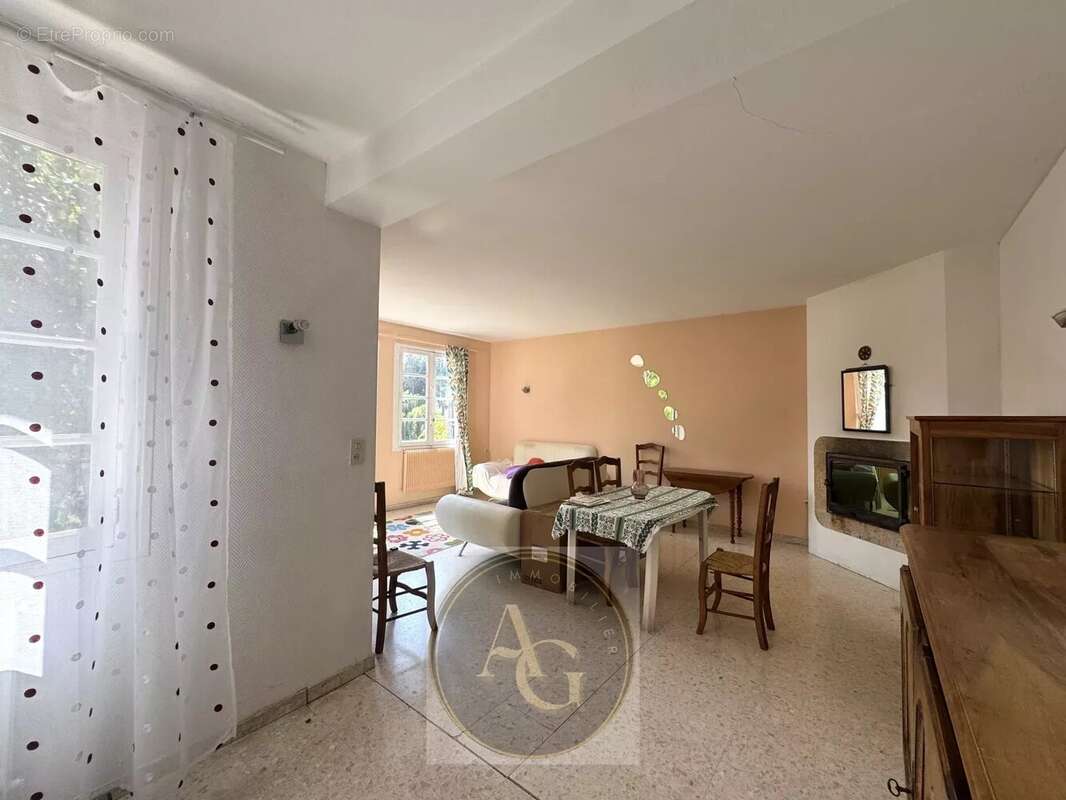 Maison de type 5 avec garage à Castelnaudary - photo 4