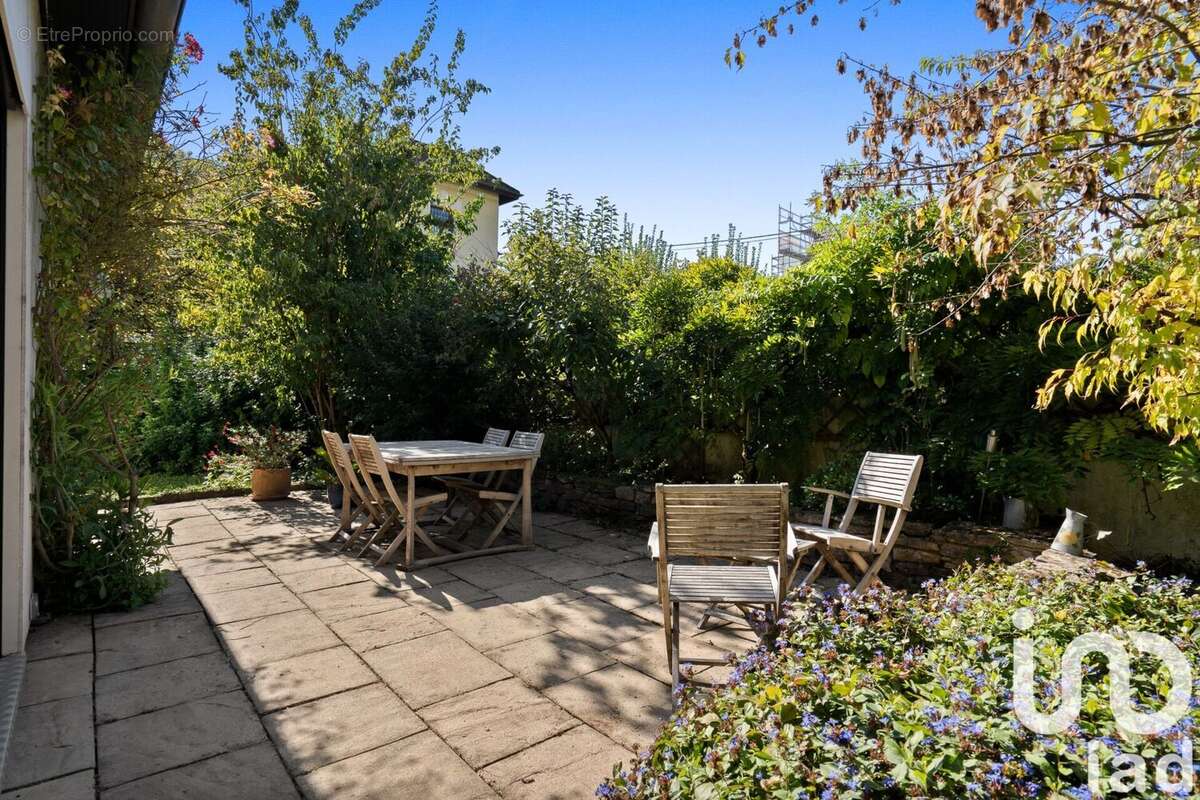 Photo 6 - Maison à LYON-9E