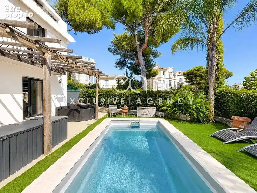 Cannes centre maison 5 pieces 140m² avec piscine - photo 1