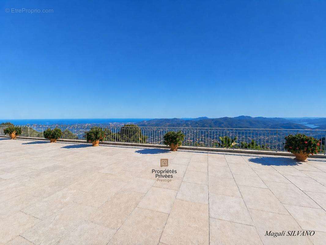 Villa 10 pièces 500 m²  vue panoramique - photo 9