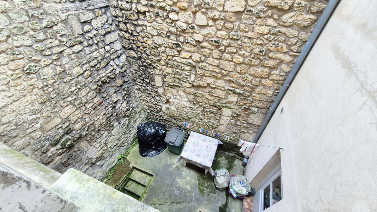 Maison coeur de ville à Saintes - photo 8