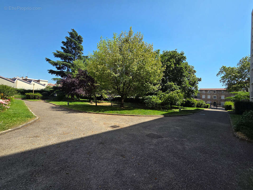 Appartement à VILLEURBANNE