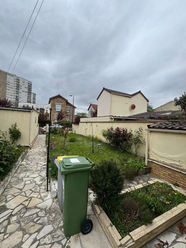 Maison à DRANCY