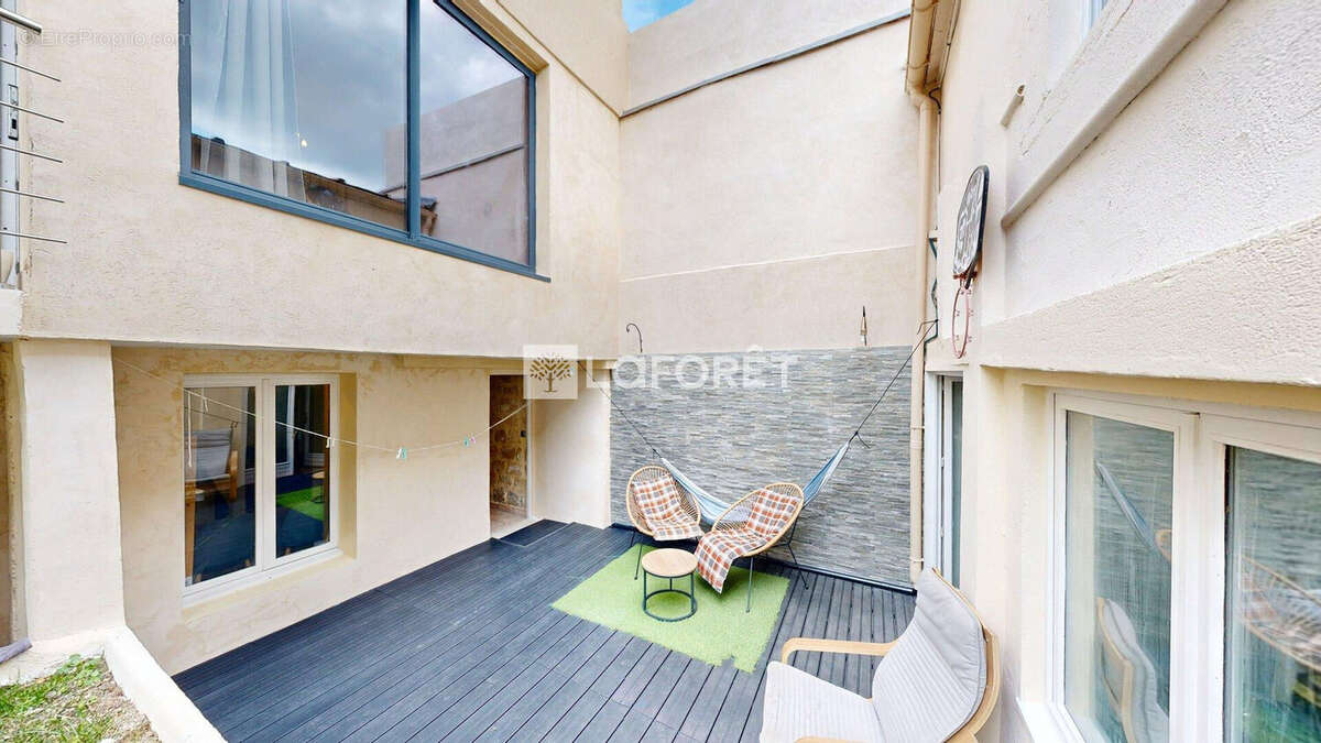 Maison à NANTERRE