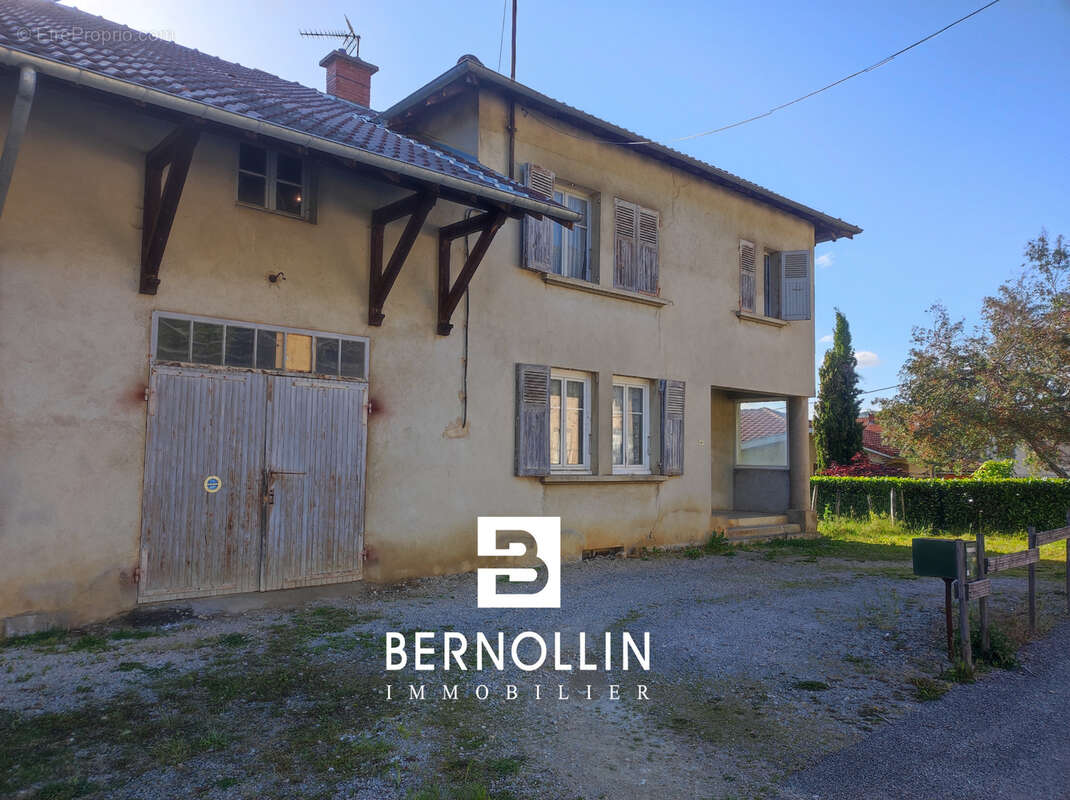 Maison à PRESSIAT