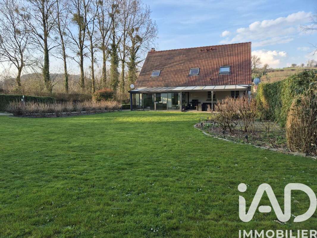 Maison 200 m² à Enquin-Sur-Baillons  - photo 8