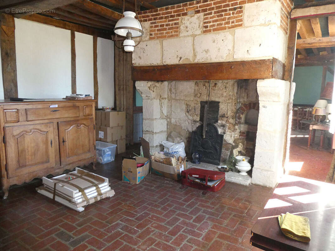 Maison à PONT-L'EVEQUE