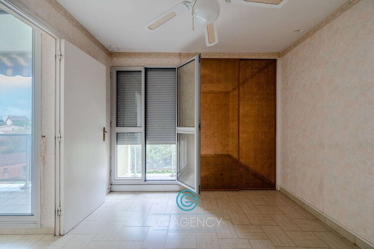 Appartement à MARSEILLE-10E