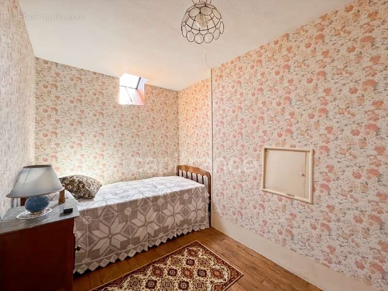 Maison à CHATILLON-EN-BAZOIS