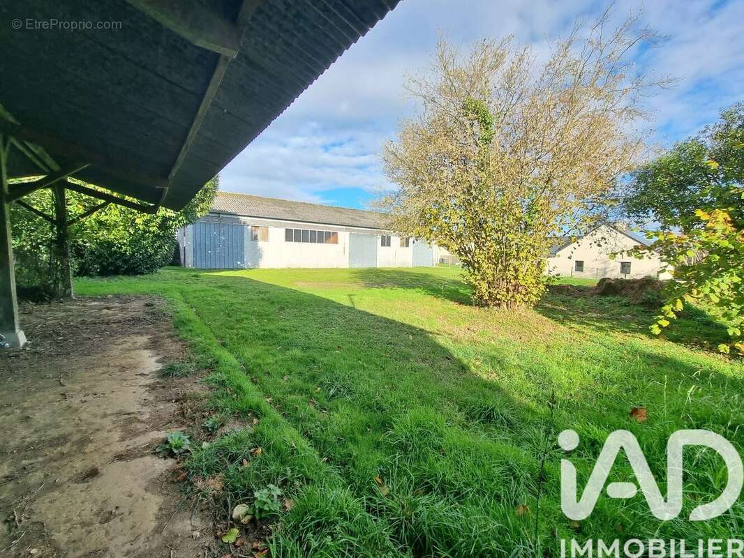 Photo 2 - Terrain à CORPS-NUDS