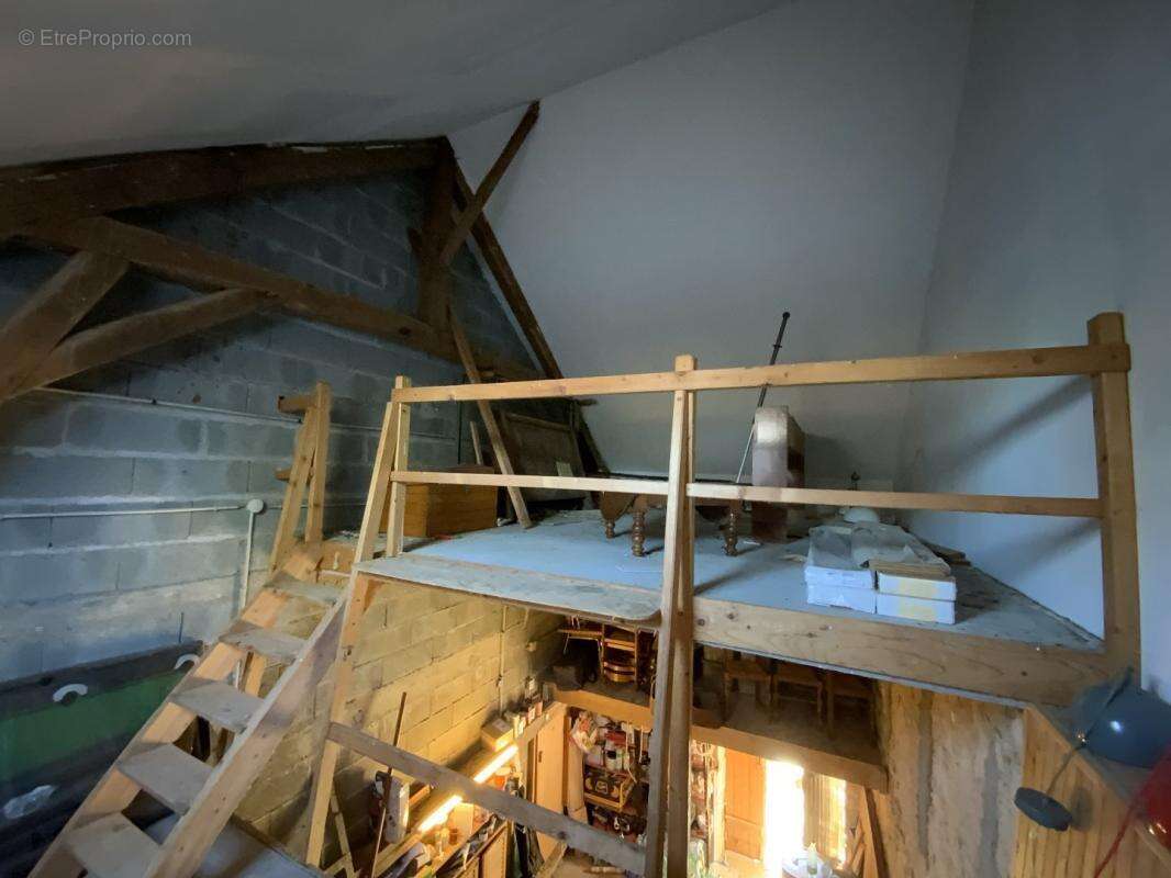 Maison à NOUZIERS