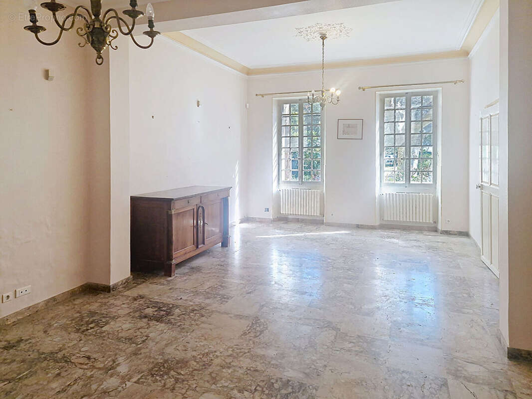 Maison à AVIGNON