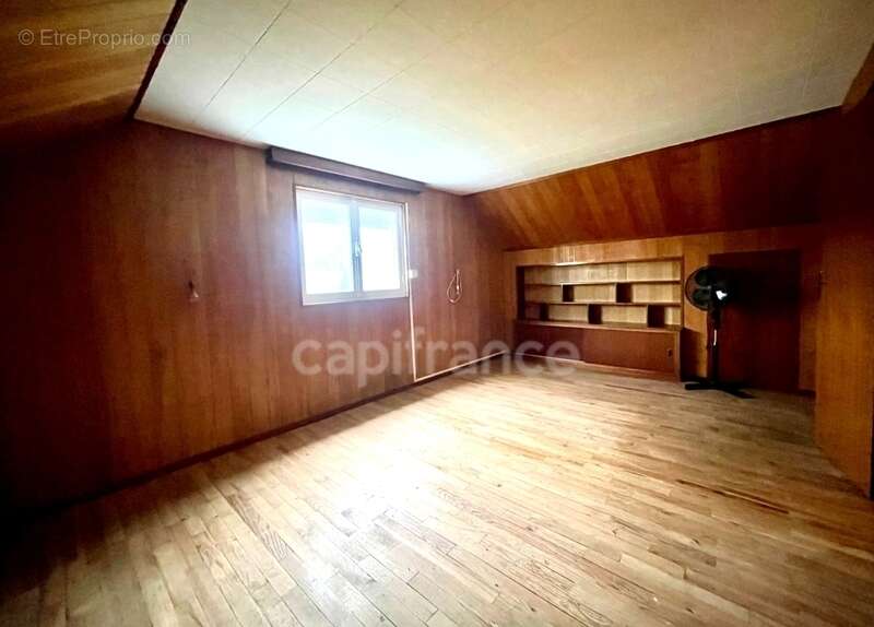 Maison à BETHISY-SAINT-PIERRE