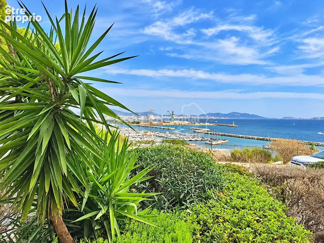 Appartement à MARSEILLE-16E