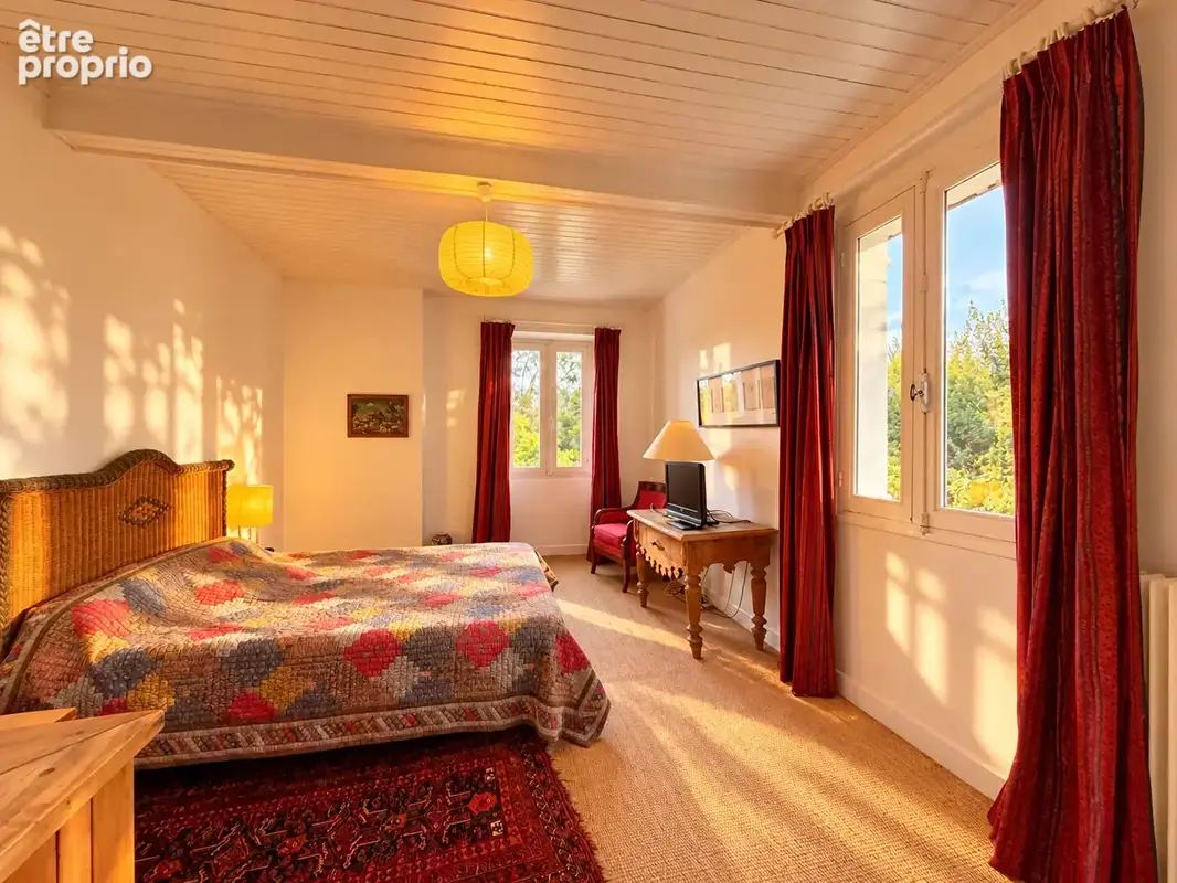 Maison Béarnaise de caractère - 180 m2 - 4 chambres - Dépendances - photo 8