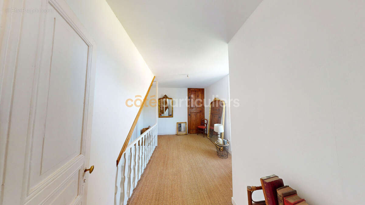 Maison de maître de caractère avec étang, dépendance et parc de 2 300 m² ? Bourg Joué-sur-Erdre - photo 10