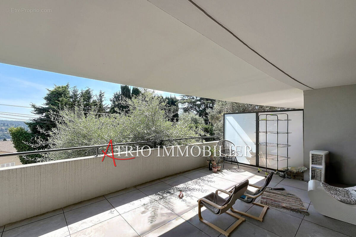 Appartement à VENCE
