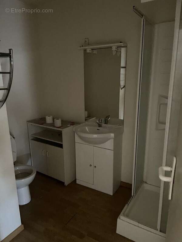 Commerce à MARTILLAC