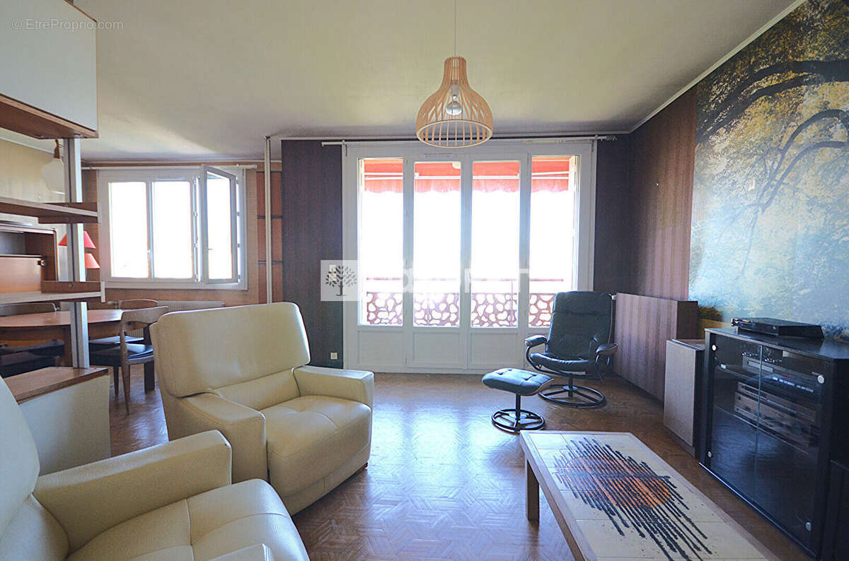 Appartement 3 pièces 81m² VILLEURBANNE Medipôle - photo 2