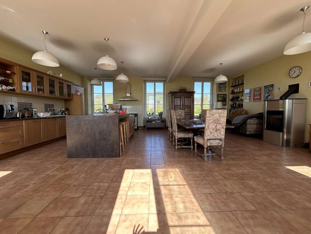 Maison à VILLERS-BOCAGE