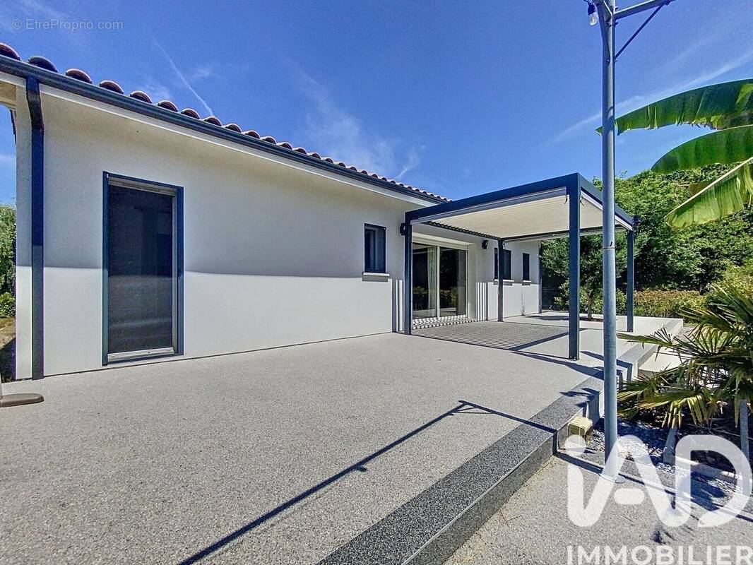 Photo 1 - Maison à SORE