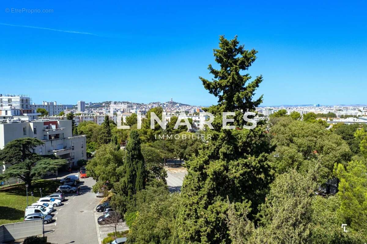 Appartement à MARSEILLE-9E