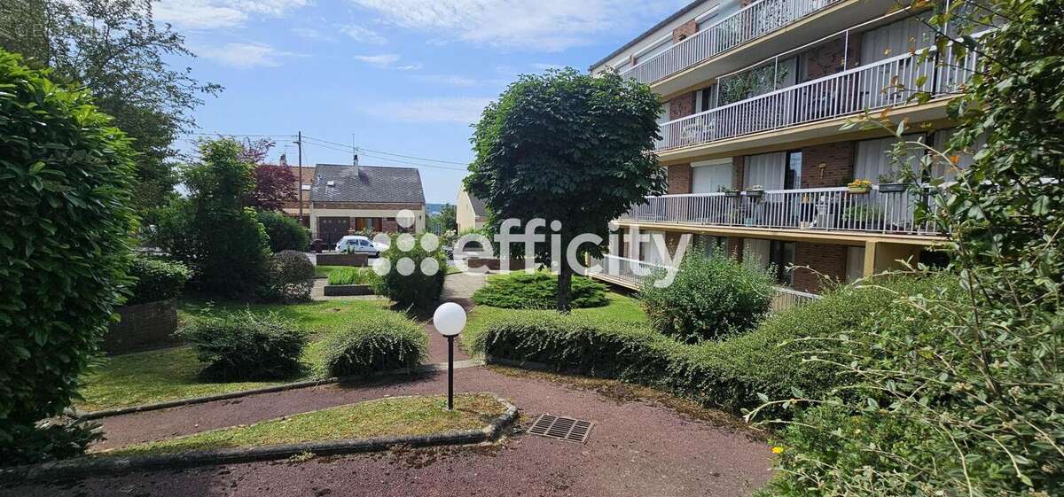Appartement à THORIGNY-SUR-MARNE