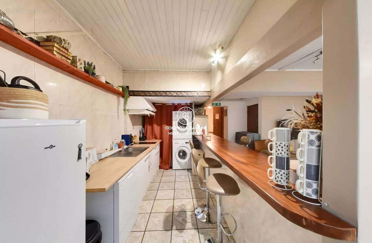 Commerce à TAUTAVEL